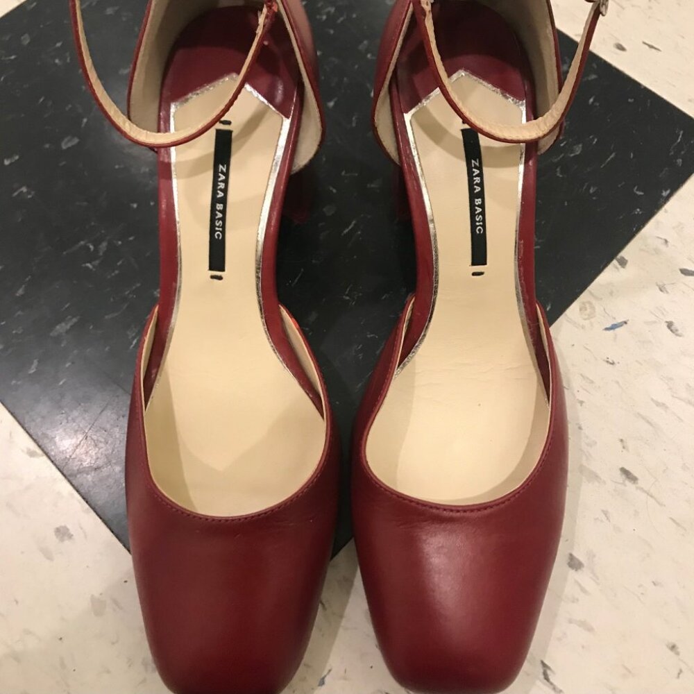 ZARA Square Toe Block Heel Pumps 37